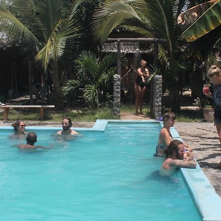 Psygon Surf Camp Hostel Máncora Buitenkant foto