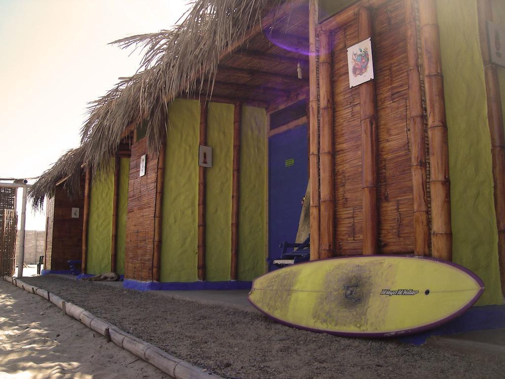 Psygon Surf Camp Hostel Máncora Buitenkant foto